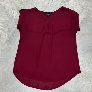 Maroon‎ shirt sleeve top / Size S / American Dream Brand / R-50